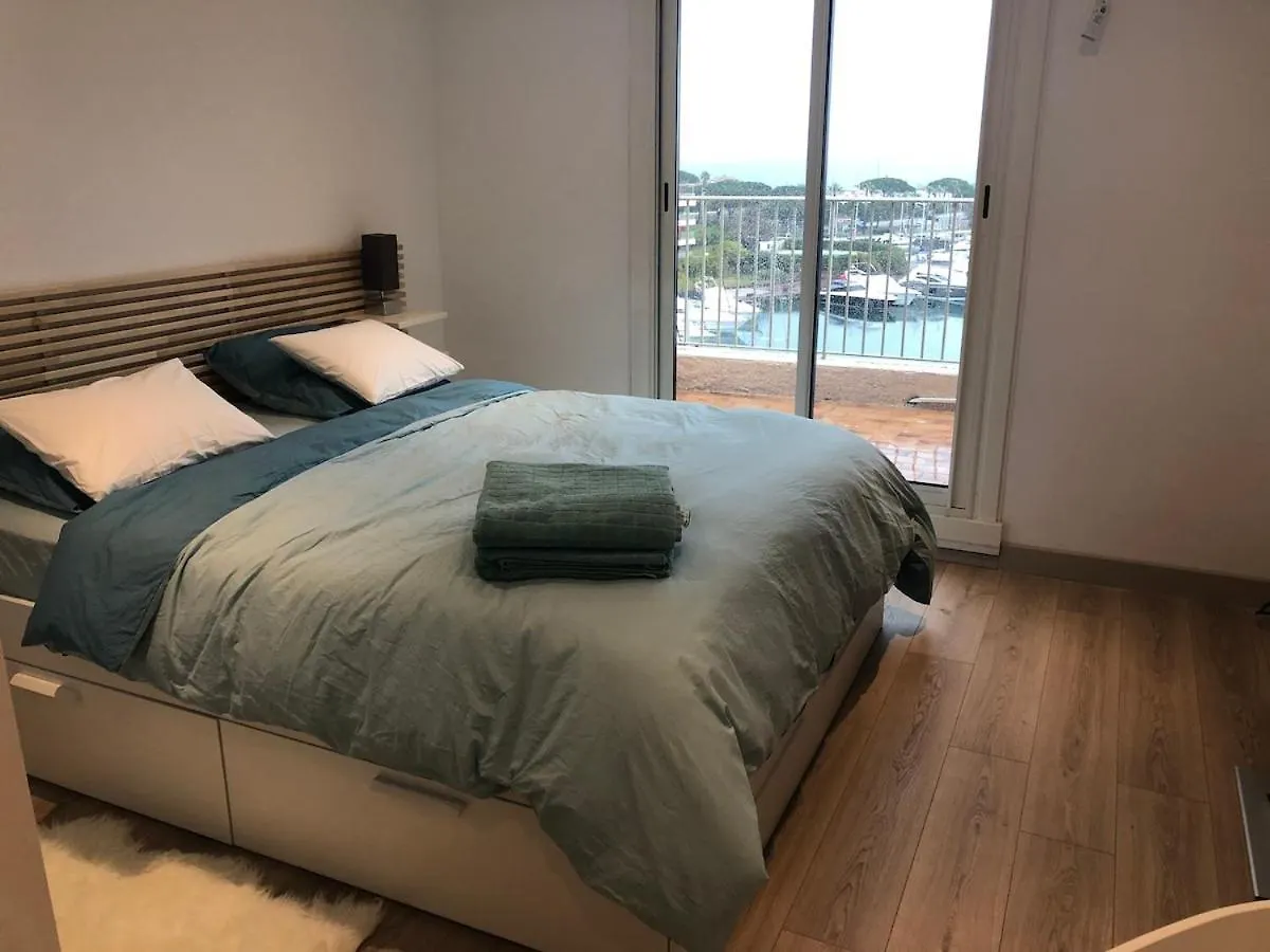 Loft Marina Apartment Cogolin