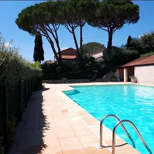 Maison 30 M2 + Piscine - Golfe De Saint Tropez Cogolin